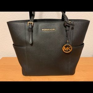 Michael Kors Tote